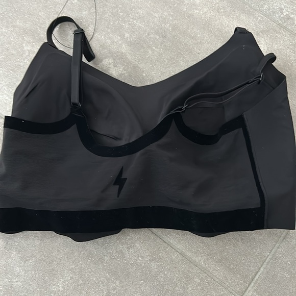 EBY NEW XL support bralette - Picture 7 of 10